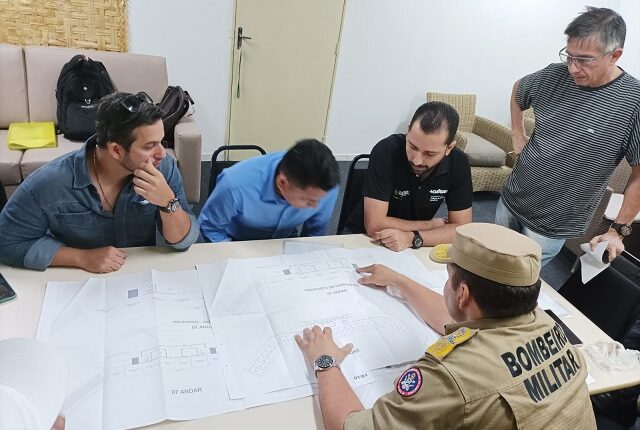 Corpo de Bombeiros acompanha obras de reforma do bumbódromo de Parintins