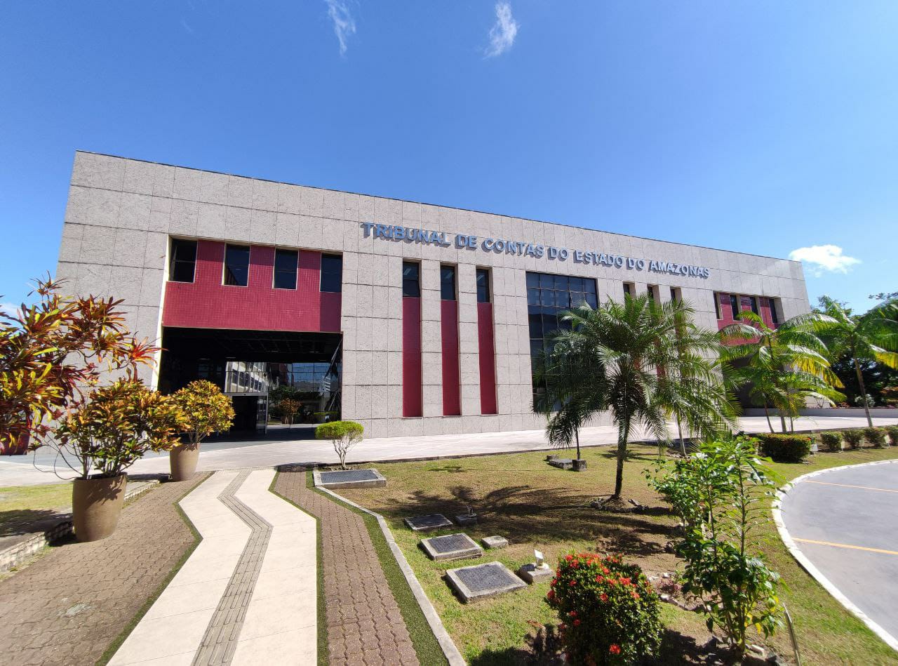 fachada do TCE-AM