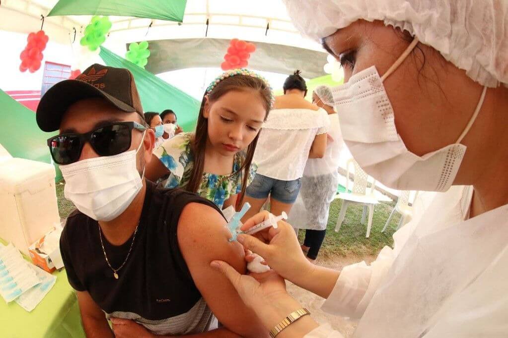 Covid-19 Amazonas registra aumento de testes positivos e de internações, mudando para fase amarela