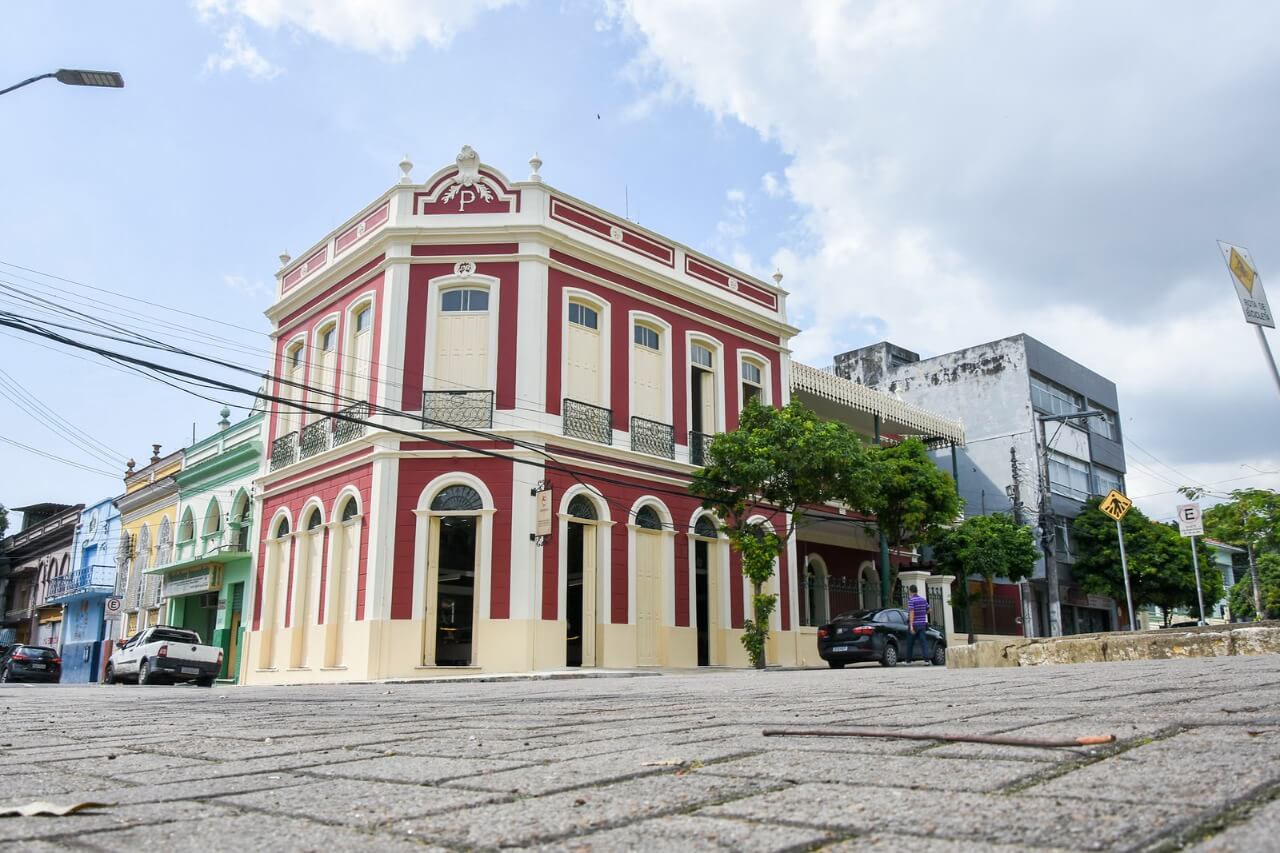 Amazonastur