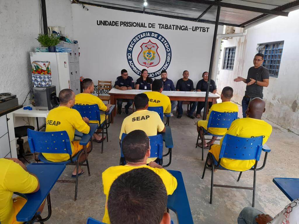 Reeducandos da Unidade Prisional de Tabatinga recebem certificação de curso profissionalizante