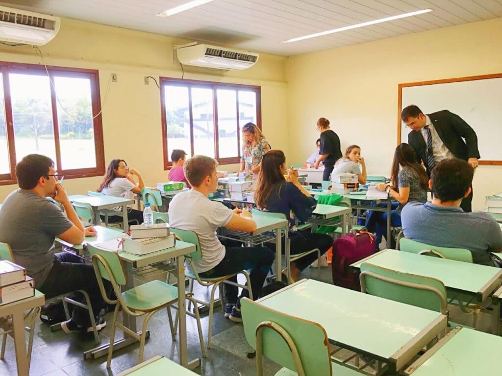 Defensoria abre processo seletivo para 60 vagas de estagio em Direito em Manaus