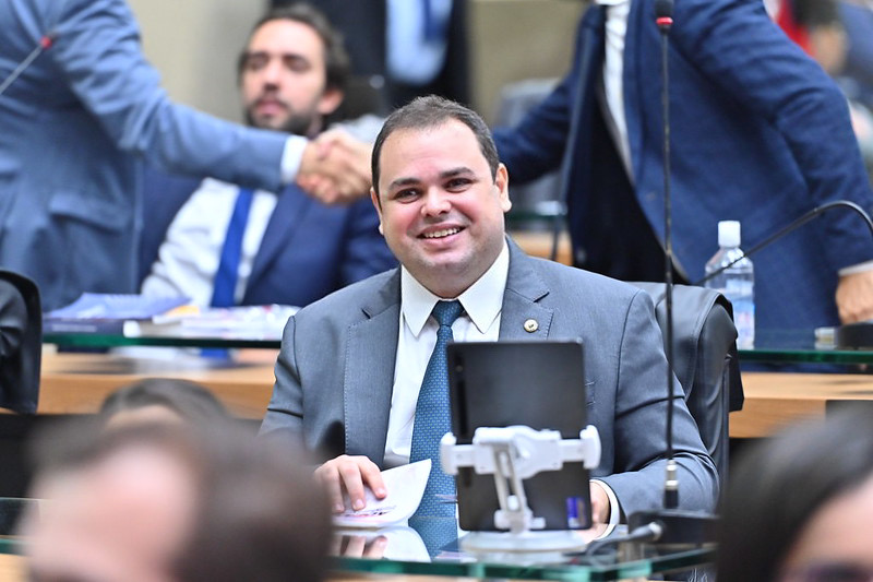 deputado estadual Roberto Cidade (UB)