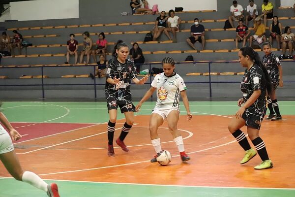 Copa Reis Filho de Futsal Adulto Feminino comeca nesta segunda feira