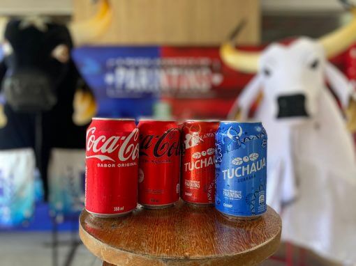 Guarana Tuchaua lanca latas comemorativas em homenagem ao Festival Folclorico de Parintins