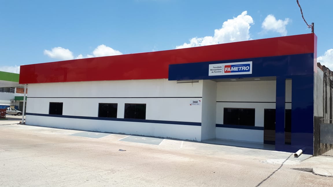 Fachada da Fametro Parintins