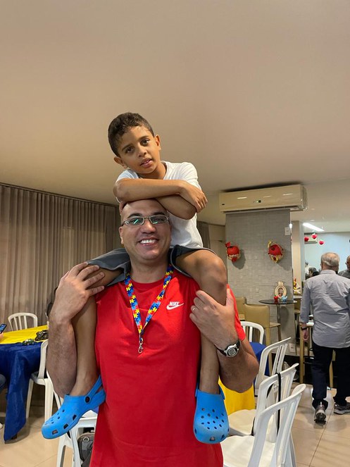 Luciano-Alencar-pai-do-Davi Saúde inclui tratamento do TEA na Política Nacional da Pessoa com Deficiência