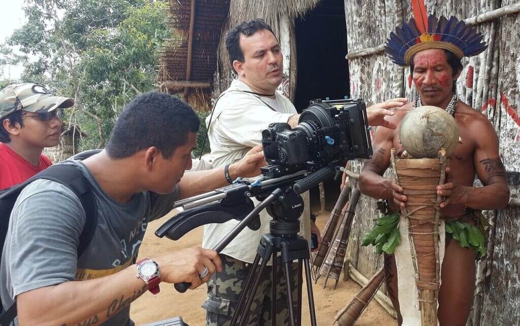 Cineclube de Arte exibe ‘Amazonas o jogo da bola filme que traz os primordios do futebol para a Amazonia