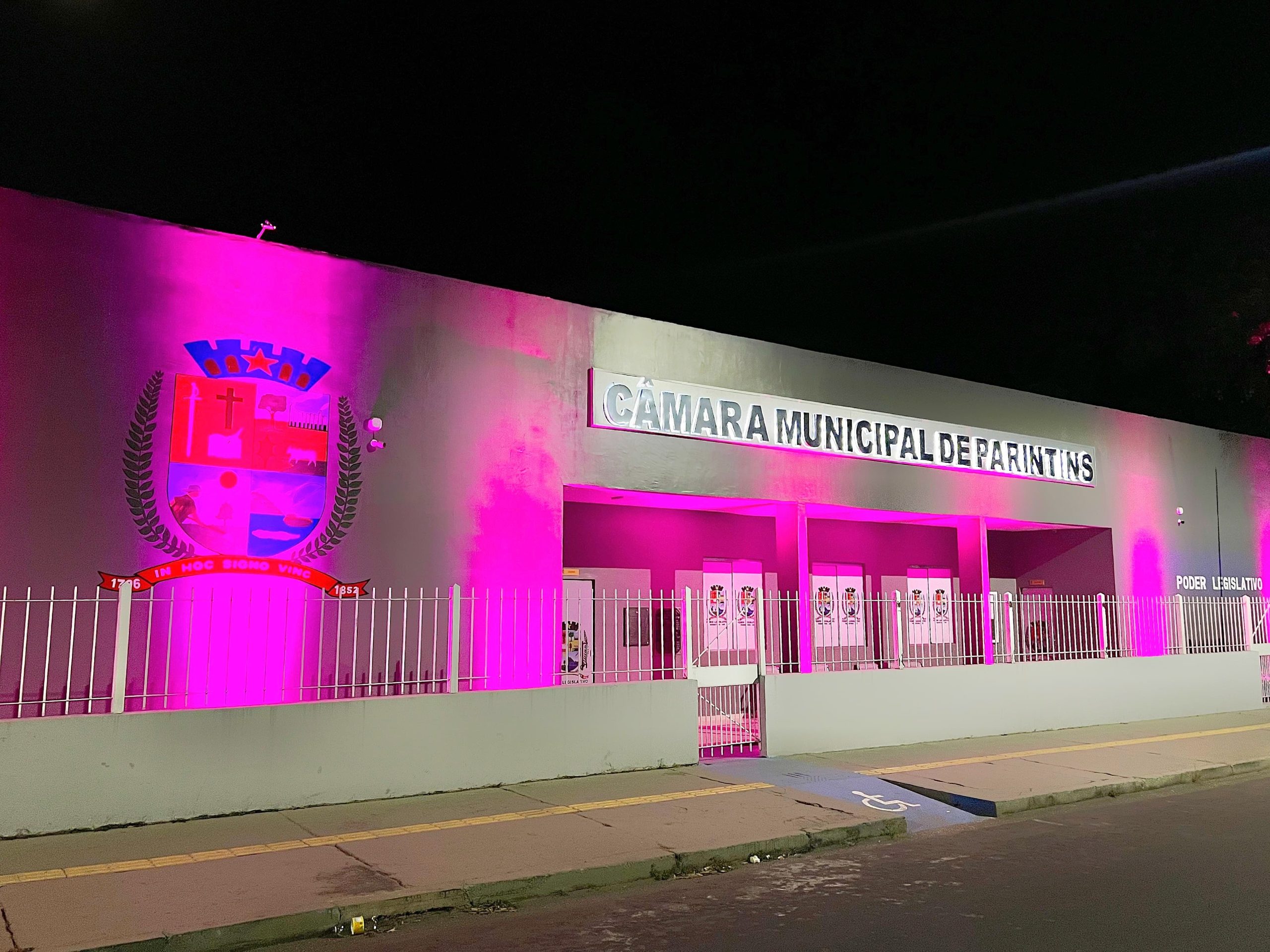 Fachada da Câmara Municipal de Parintins