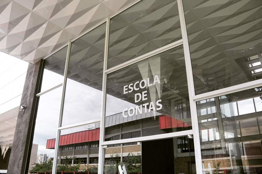 show ecp letreiro 1893488E 5645 4543 9307 FBCF710B48B6