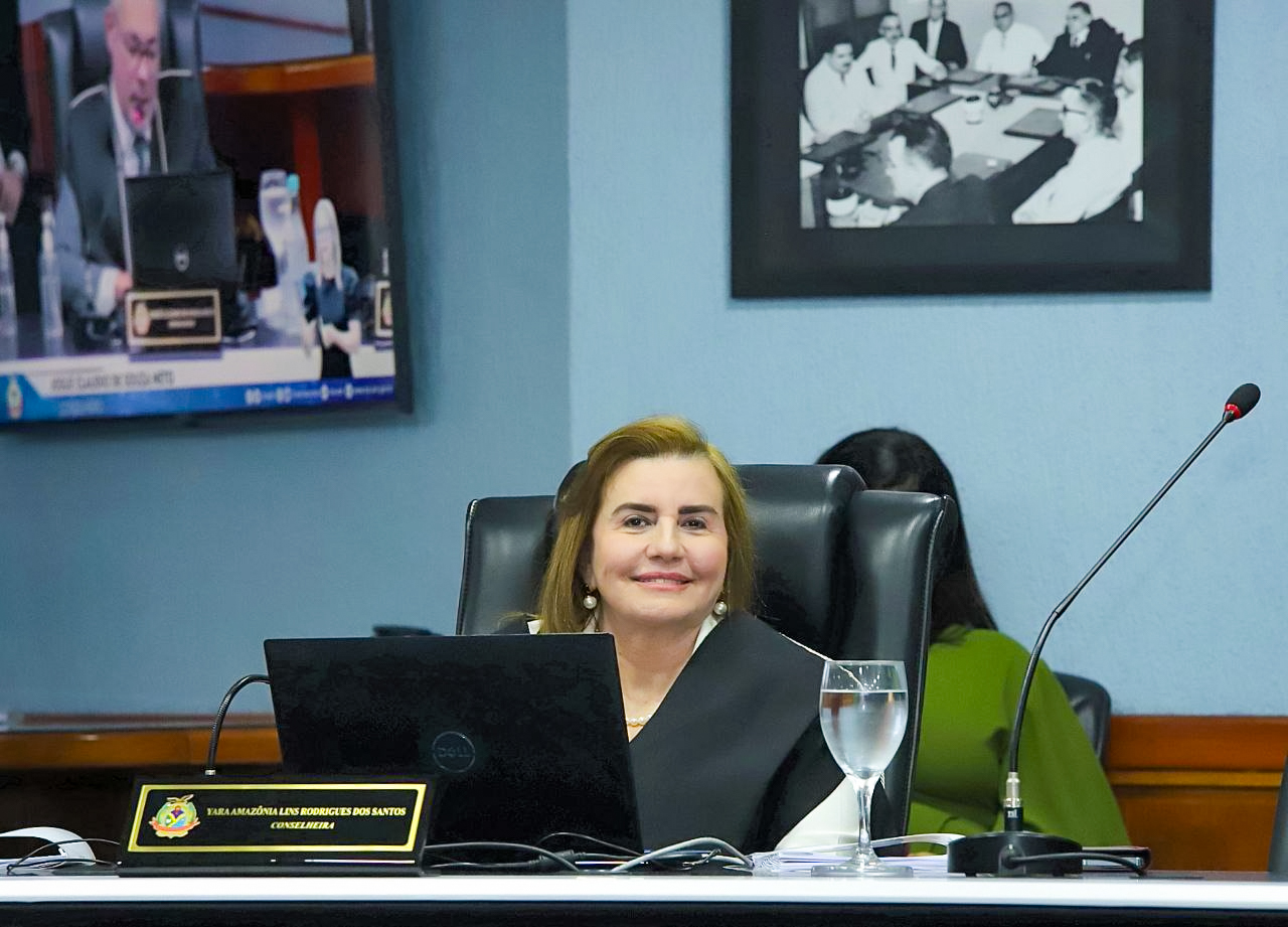 Yara Lins