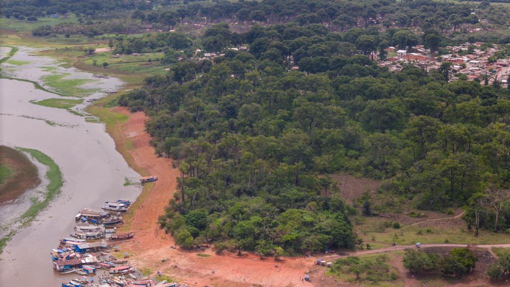 Vista-aerea-dos-bairros-Itaunas-em-Parintins Audiência Pública discute implantação do Parque Municipal dos Itaúnas