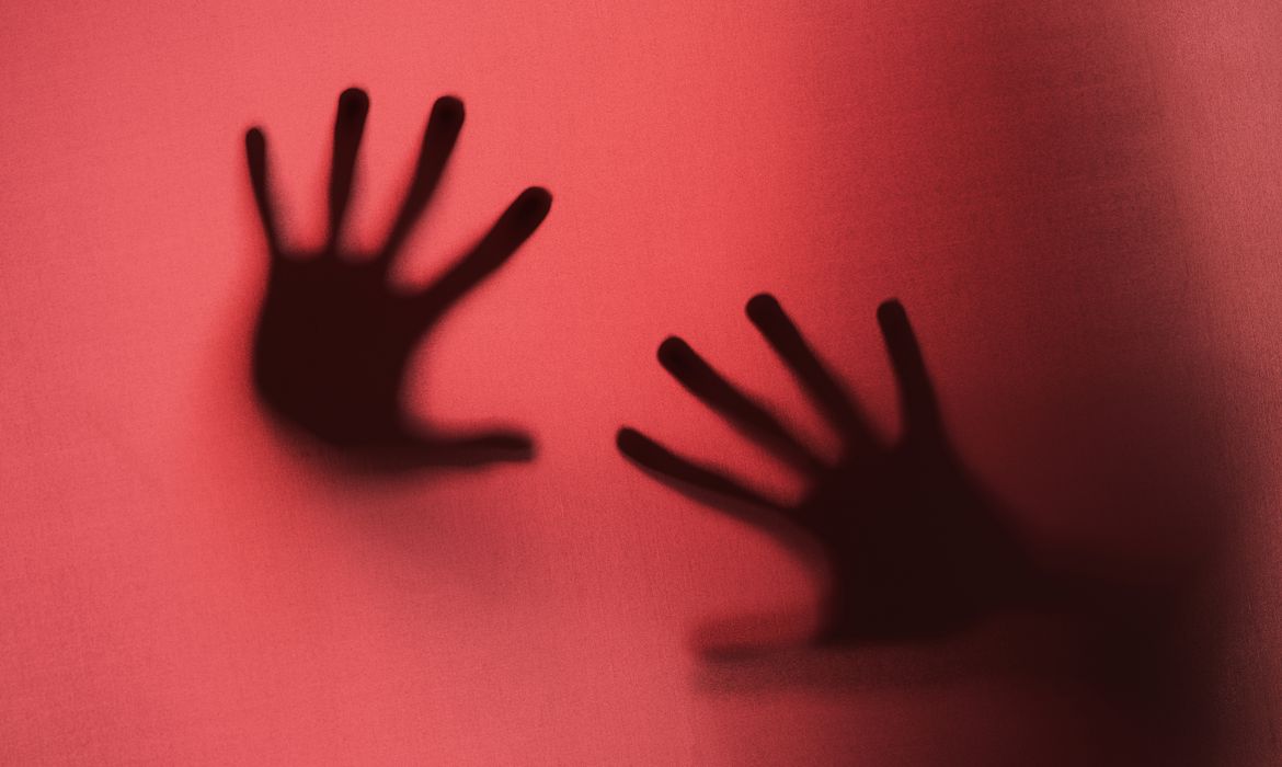 crimes contra criança e adolescente
