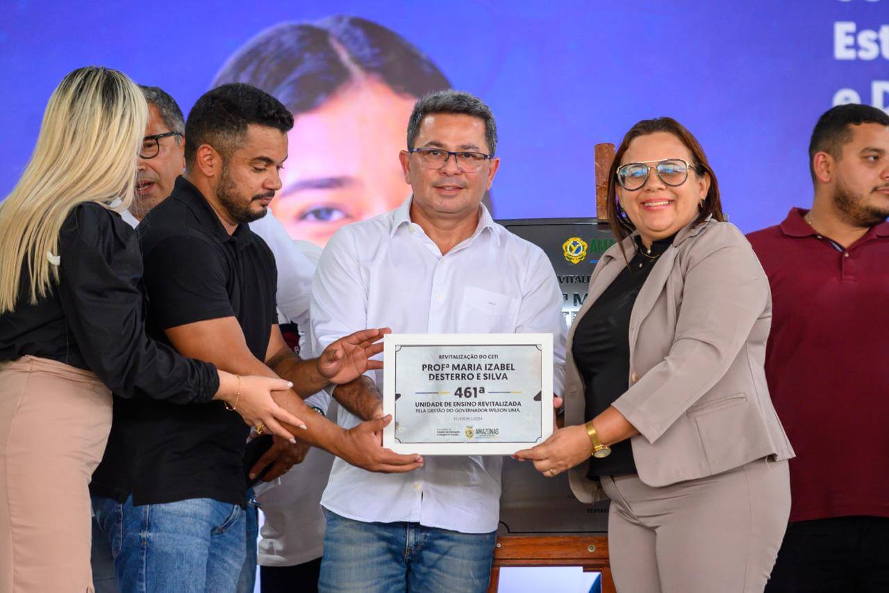 Em Iranduba Governo do Amazonas entrega 461a escola revitalizada em abertura do ano letivo no interior