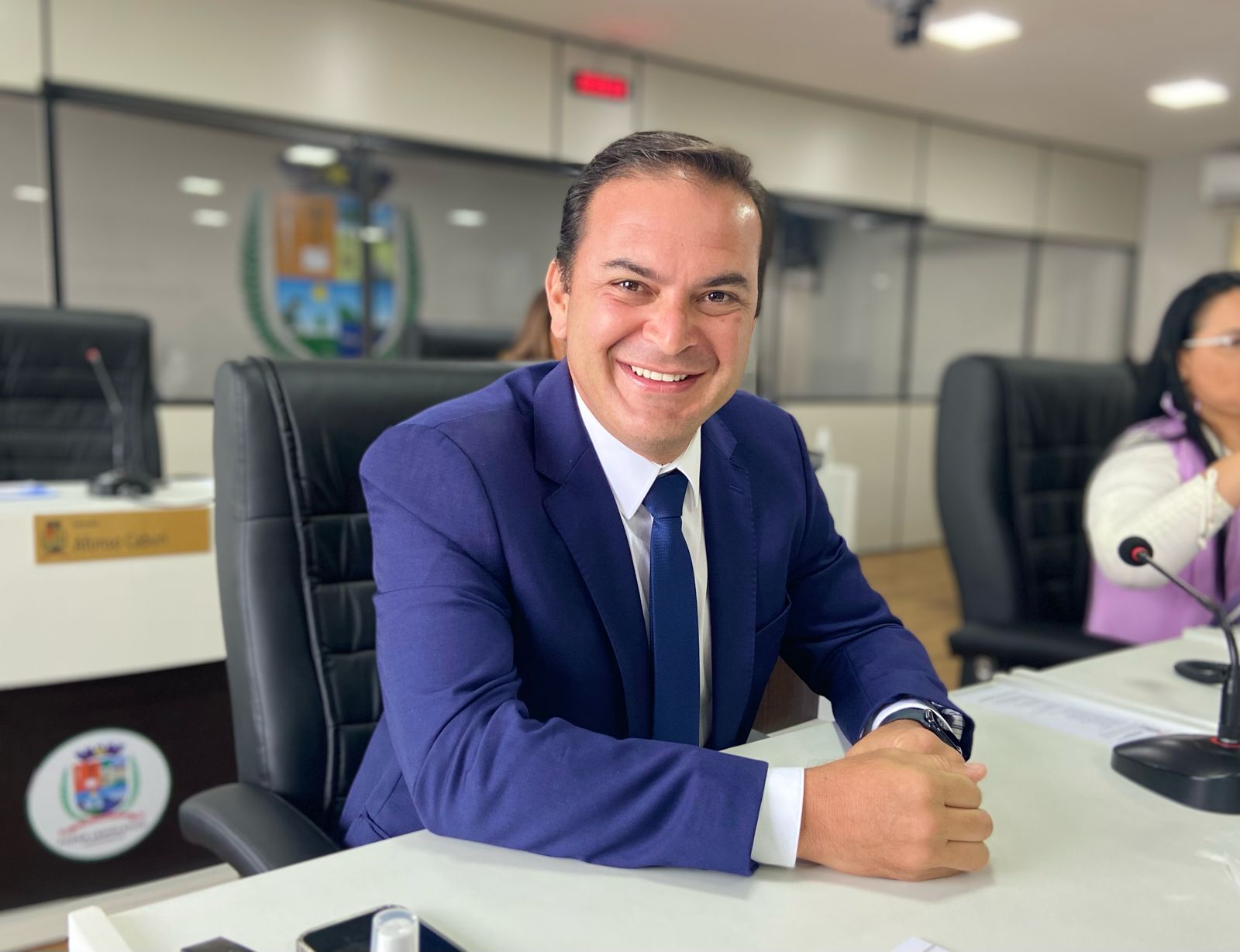 vereador Mateus Assayag