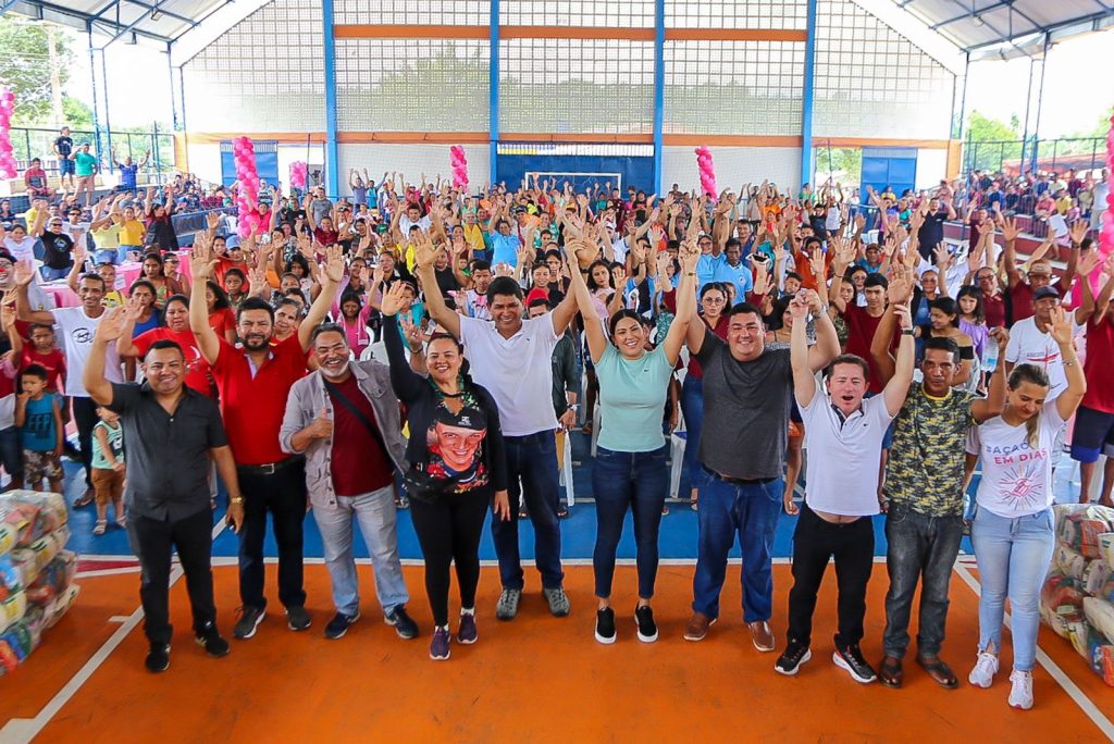 deputada-estadual-Mayra-Dias-Avante-4-1024x684 Mayra Dias leva ações sociais, de saúde e cidadania para as comunidades da região da Valéria, em Parintins.