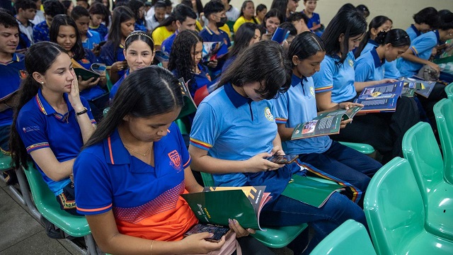 Em Parintins: Detran Amazonas lança o projeto ‘CNH na Escola’ e prevê beneficiar 4 mil alunos da rede estadual