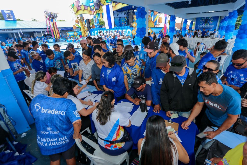 Mayra-Dias-Promove-saude-e-social-para-trabalhadores-do-Boi-Caprichoso-3-1024x683 Mayra Dias Promove saúde e social para trabalhadores do Boi Caprichoso em Parintins