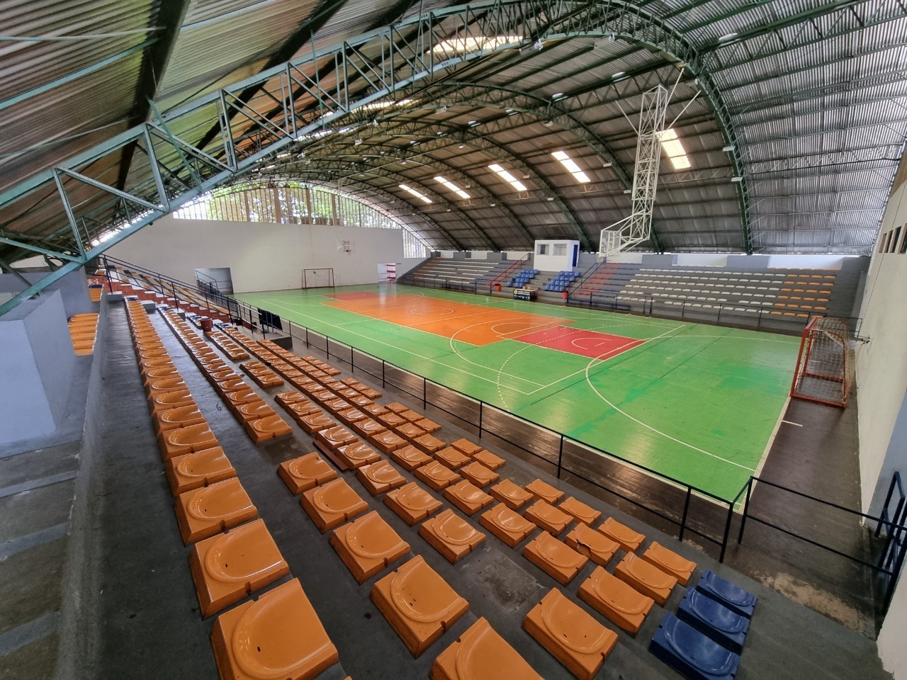 Ginásio Renné Monteiro é palco do Campeonato Amazonense de Futsal Feminino Adulto