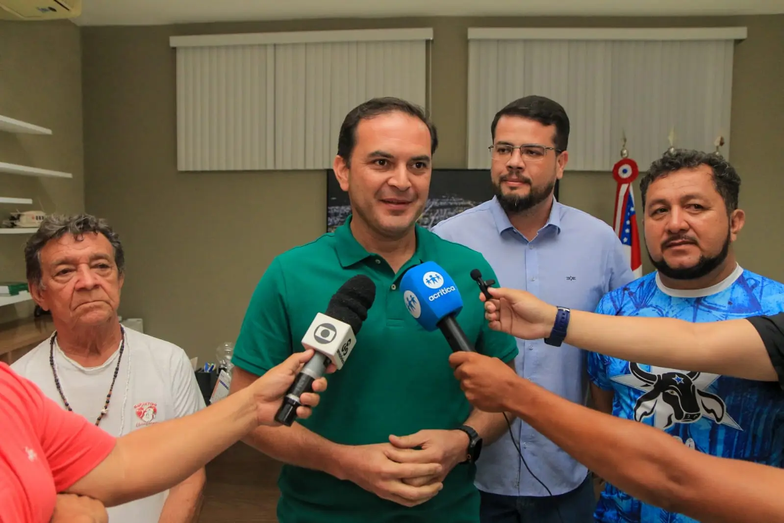 Caprichoso, Garantido e Prefeitura de Parintins definem ordem de apresentação do Carnaboi 2025