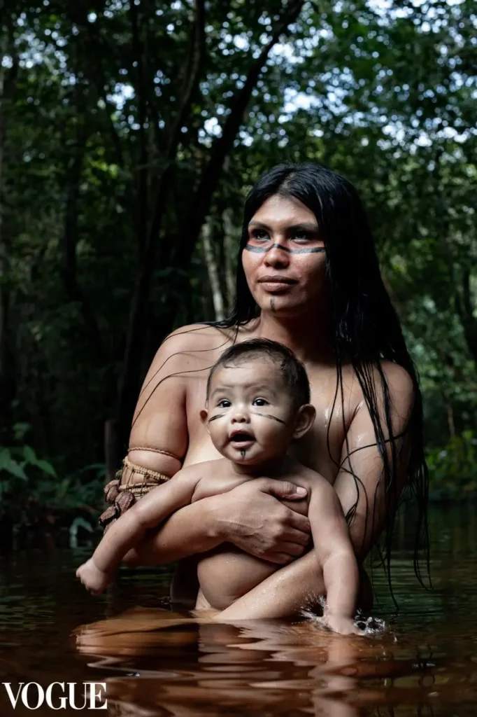 Fotografo-do-Boi-Caprichoso-tem-trabalho-publicado-na-Vogue2-682x1024 Fotógrafo Amazonense Tem Trabalho Publicado na Vogue