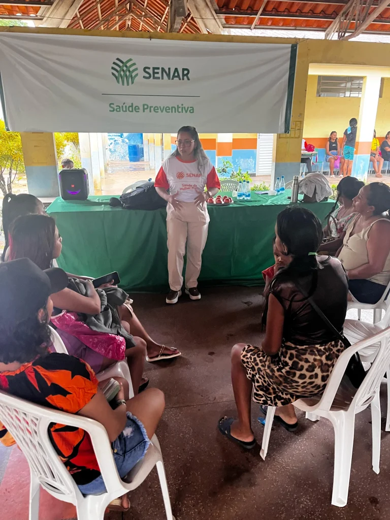 Prefeitura-de-Parintins-e-Senar-realizam-grande-acao-4-768x1024 Ação de Saúde e Cidadania Beneficia Trabalhadores Rurais em Vila Amazônia