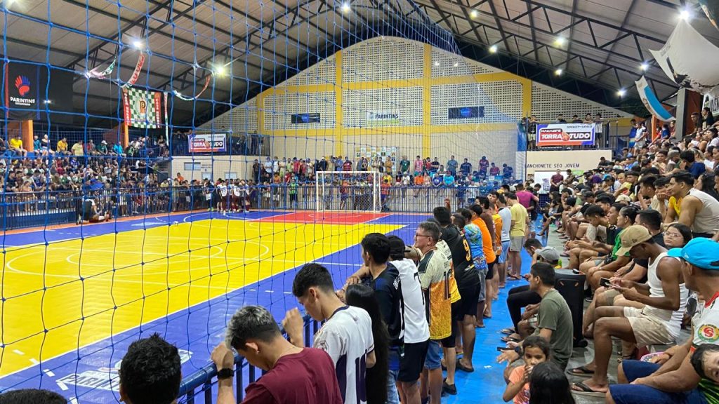 WhatsApp-Image-2025-05-28-at-17.48.33-1024x576 Com ginásio lotado, Copa Seo Jovem de Futsal define semifinalistas