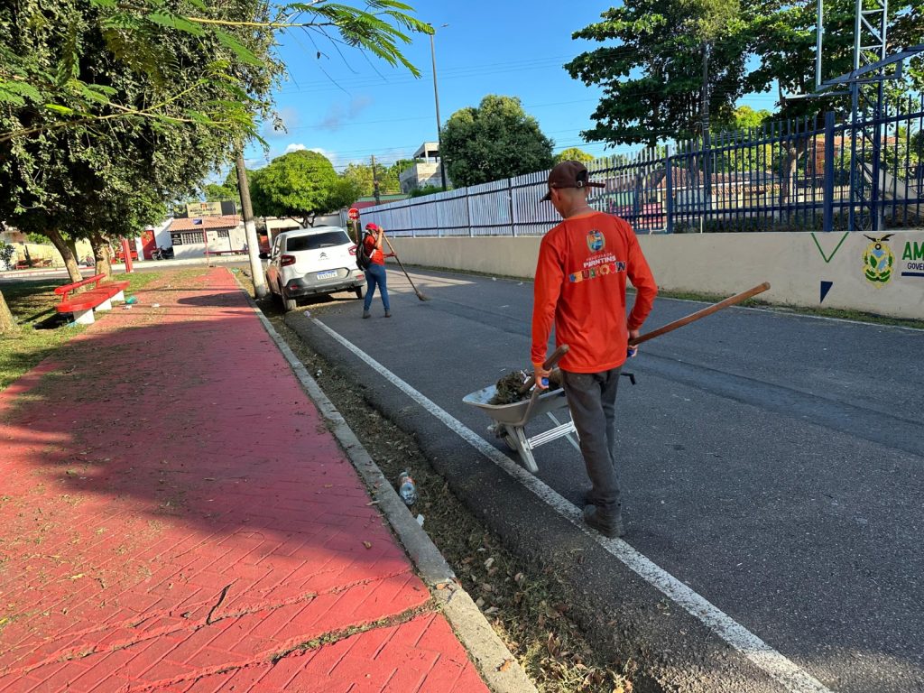 WhatsApp-Image-2025-06-07-at-10.38.54-1024x768 Prefeitura de Parintins intensifica Serviços de limpeza nas ruas da cidade